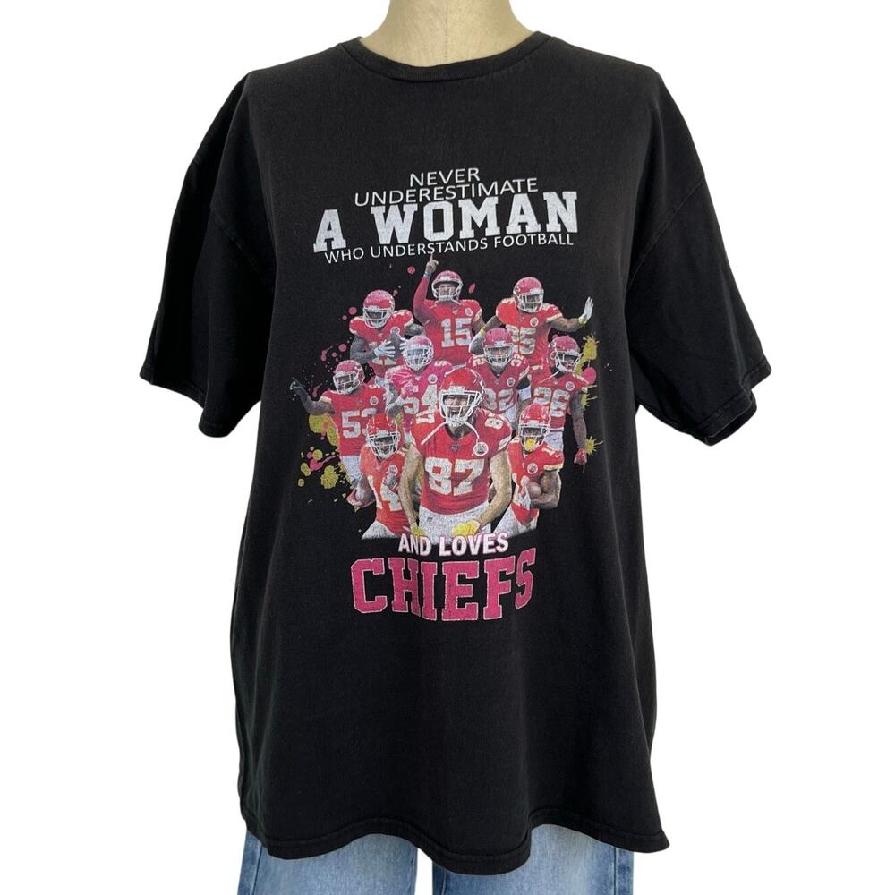 Delta Pro Weight KC Chiefs Football Travis Patrick Women's T-Shirt (XL)